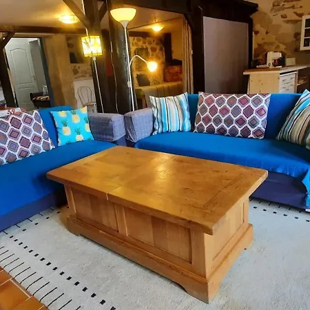 Holiday home Charlrose At La Platriere Cazedarnes